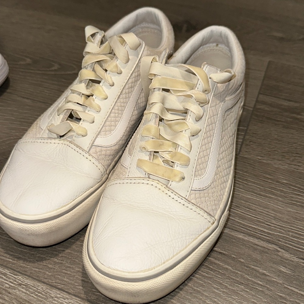 Vans Old Skool Snake Platform Sneaker Women’s Size 9.5